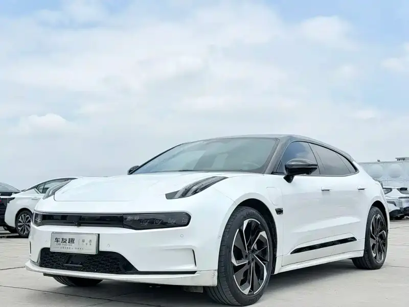 Zeekr 001