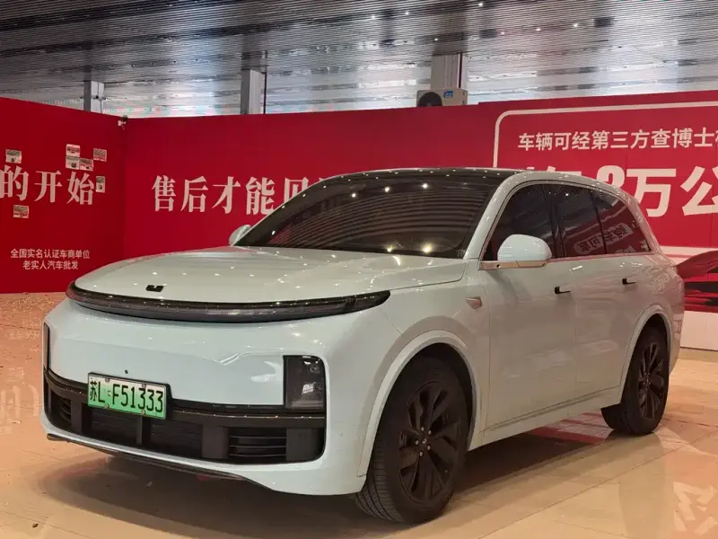 Li Auto L8