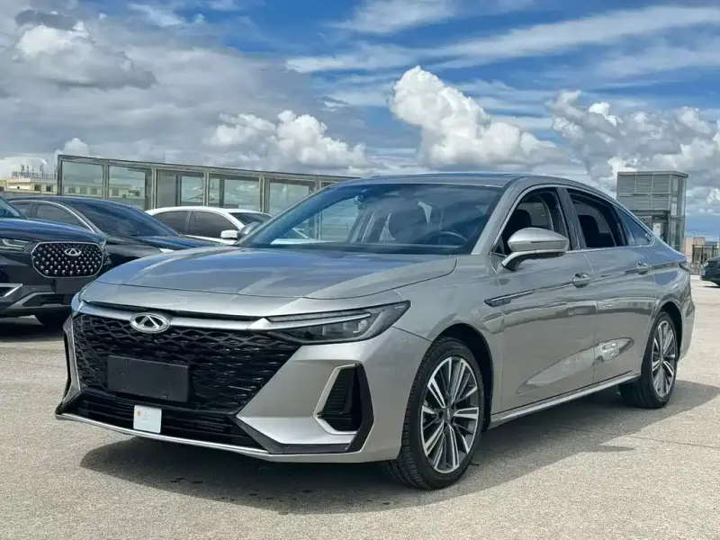 Chery Arrizo 8