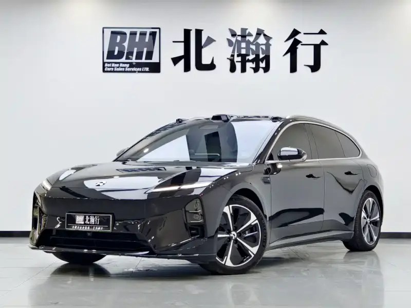 NIO ET5T