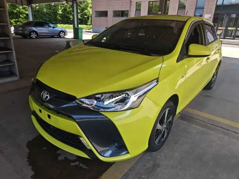 Toyota Yaris L