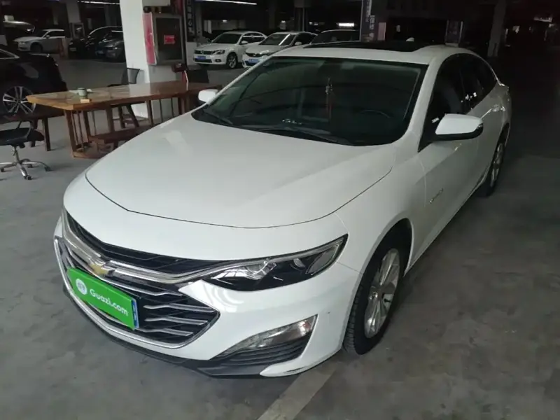Chevrolet Malibu XL