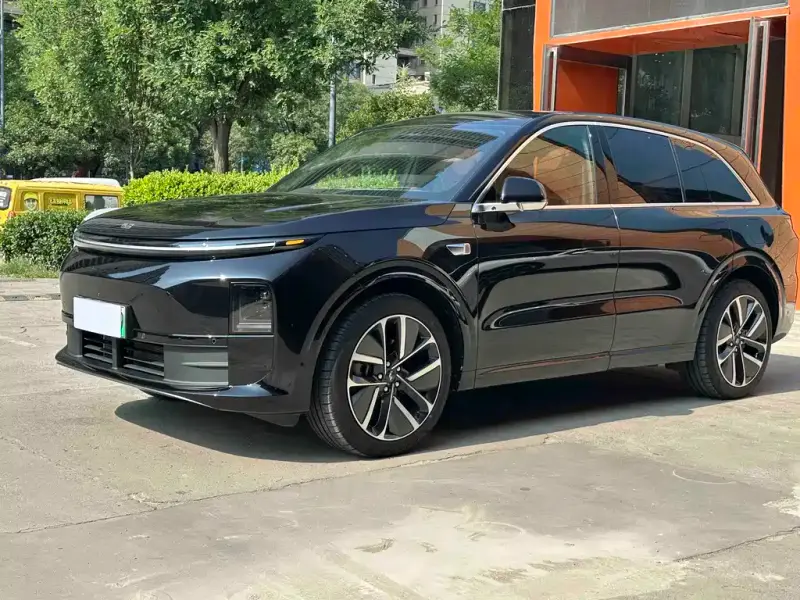 Li Auto L6