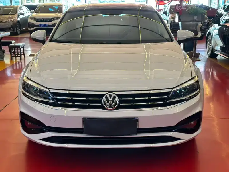 Volkswagen Lamando