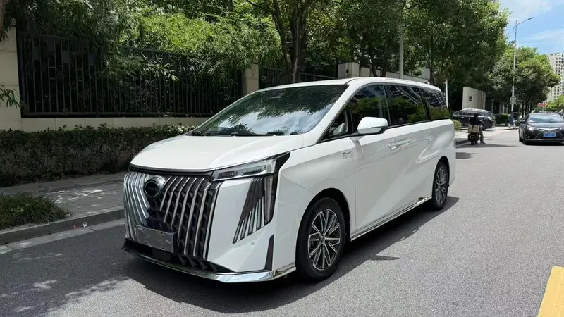 GAC Trumpchi Trumpchi M8