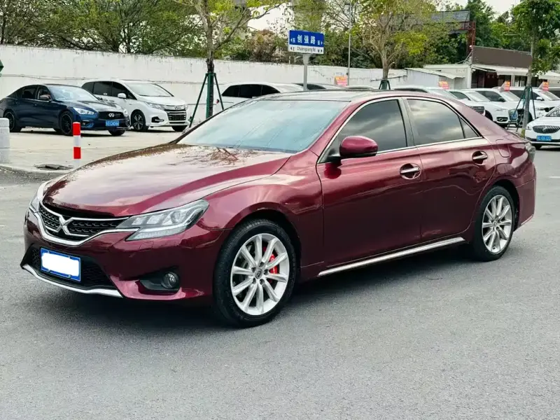 Toyota Reiz