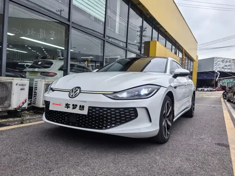 Volkswagen Lamando