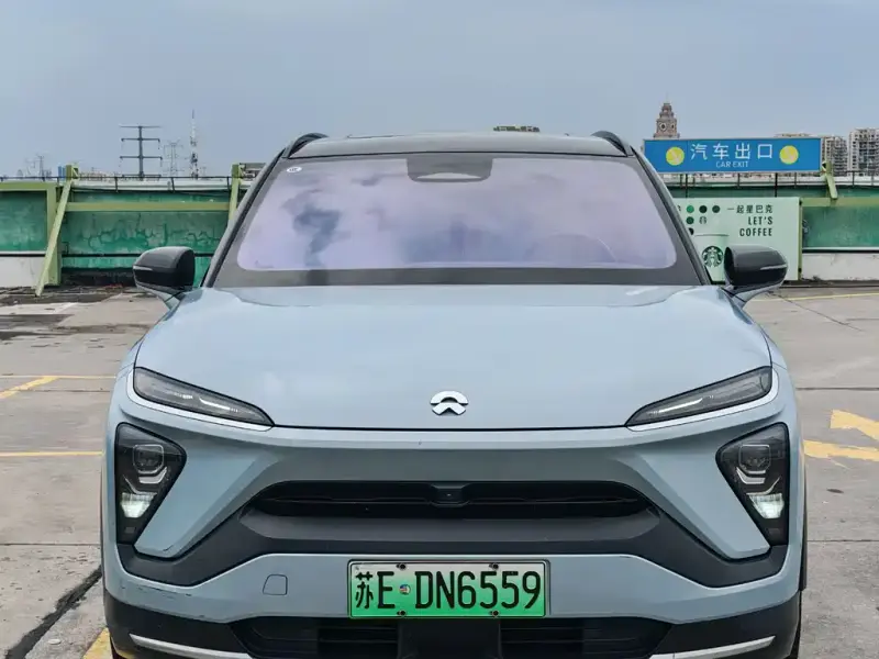 NIO ES6
