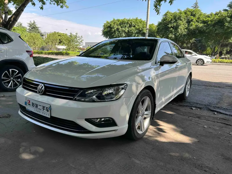 Volkswagen Lamando