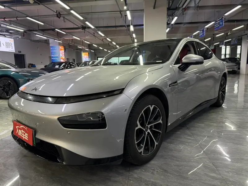 XPeng P7