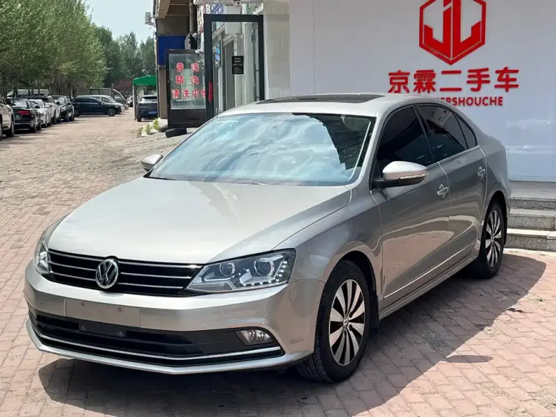 Volkswagen Sagitar
