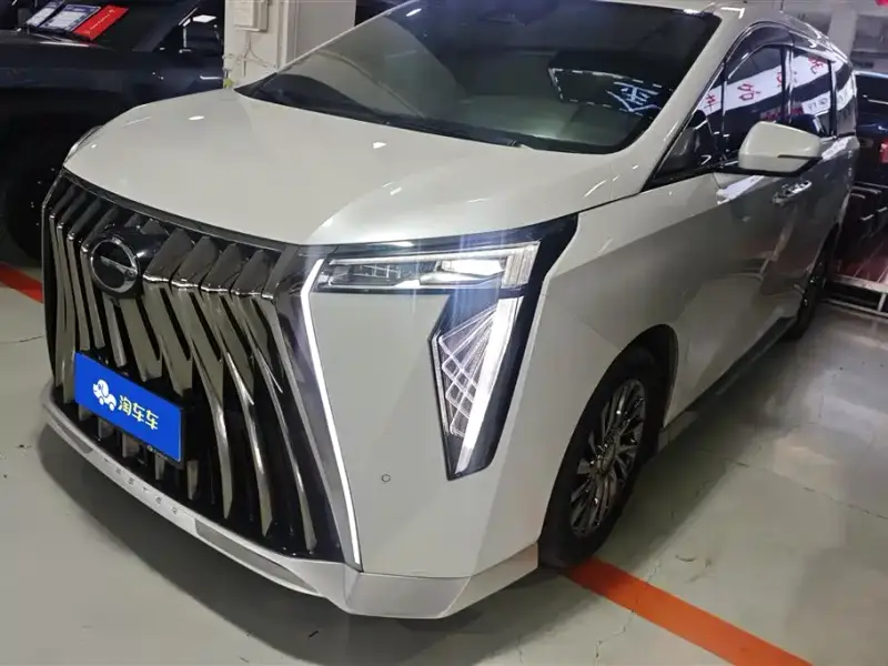 GAC Motor M8