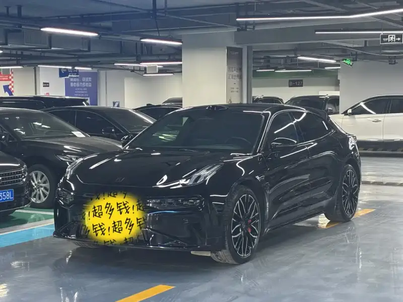 Zeekr 001