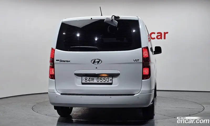 Hyundai H-1