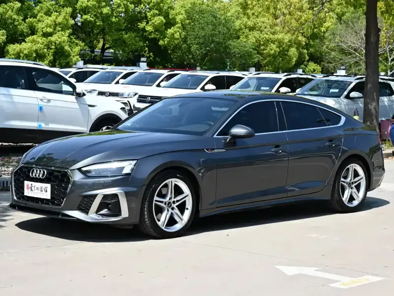 Audi A5 (Import)