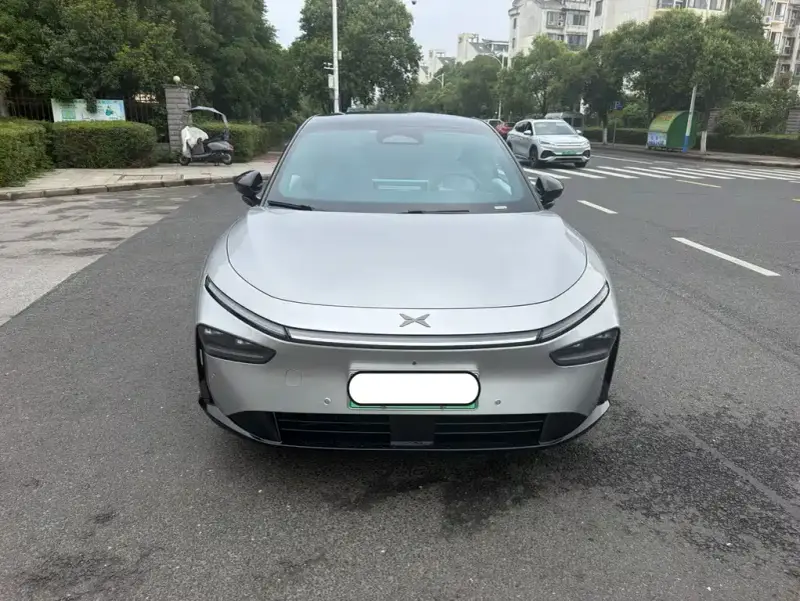 XPeng P7+