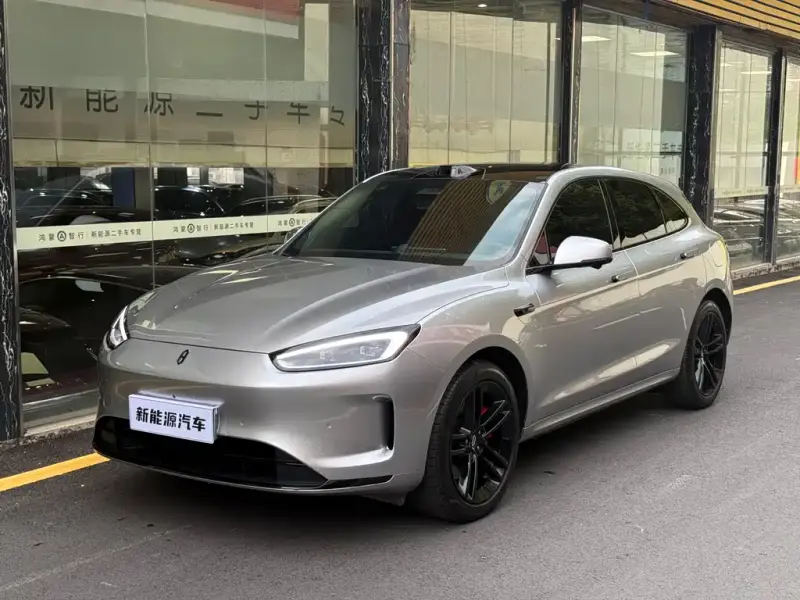 AITO M5