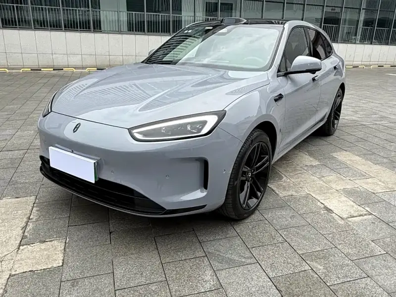 AITO M5