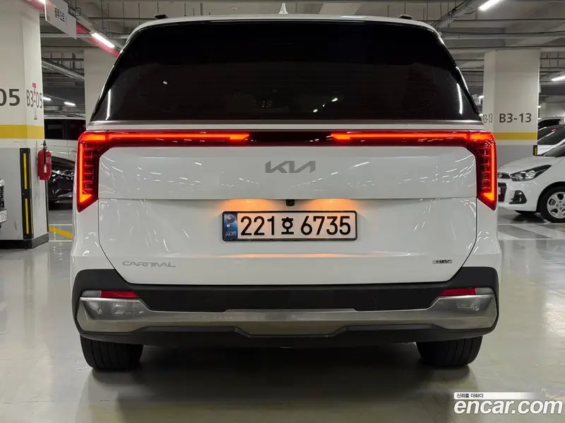 Kia Carnival (Canival)