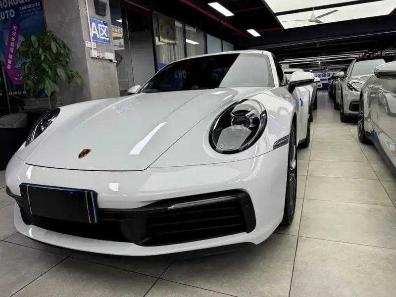 Porsche 911