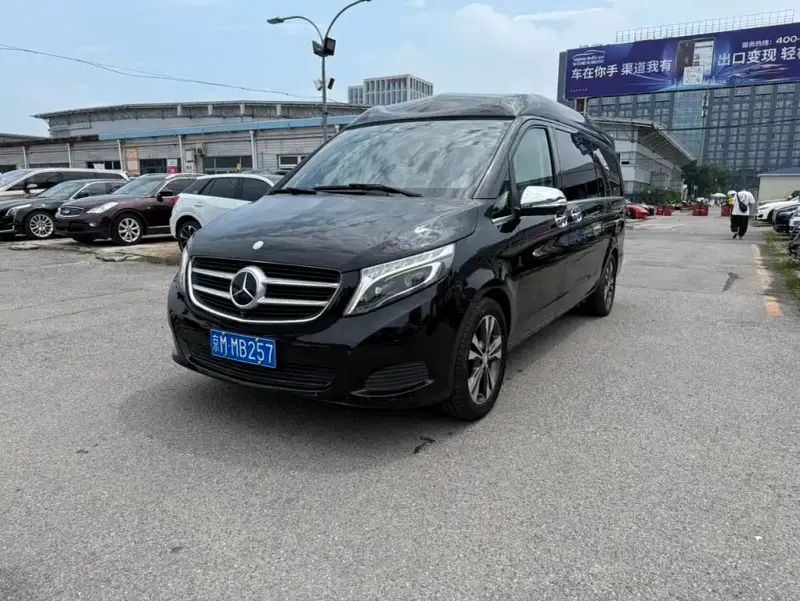 Mercedes-Benz V-Class