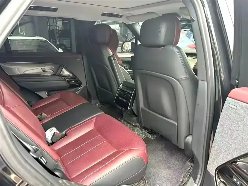 Land Rover Sport