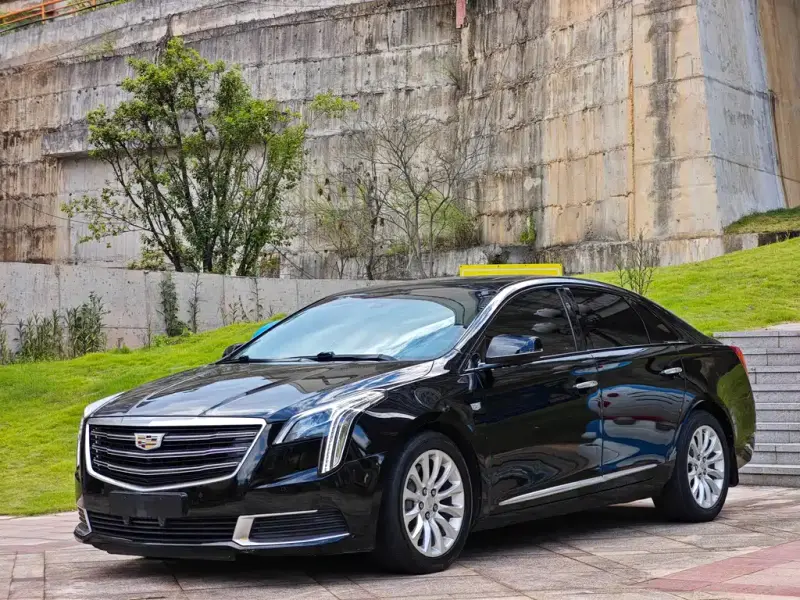Cadillac XTS