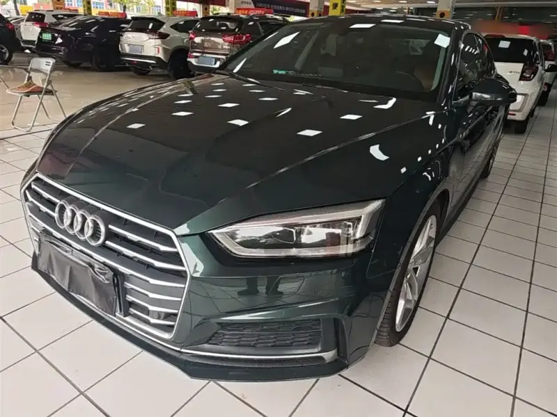 Audi A5 (Import)
