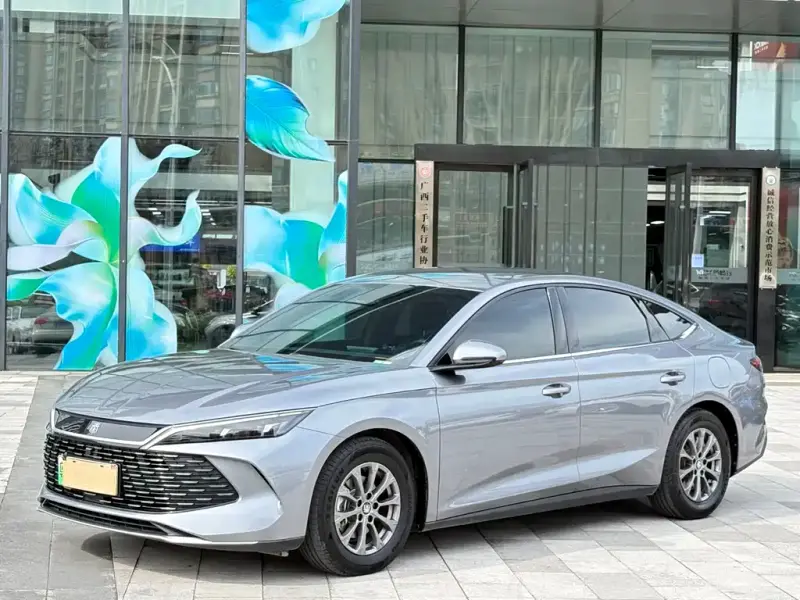 BYD Qin L