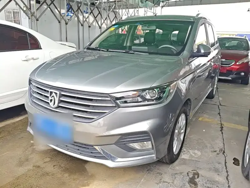 Baojun 360