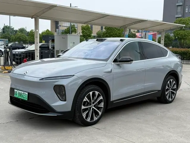 NIO EC7
