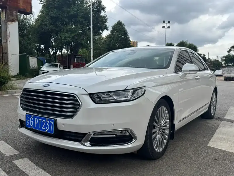 Ford Taurus