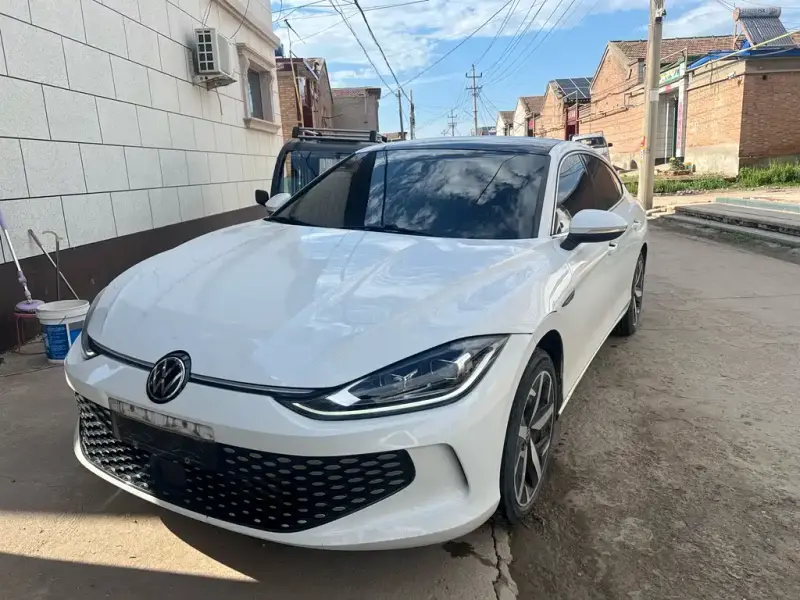 Volkswagen Lamando