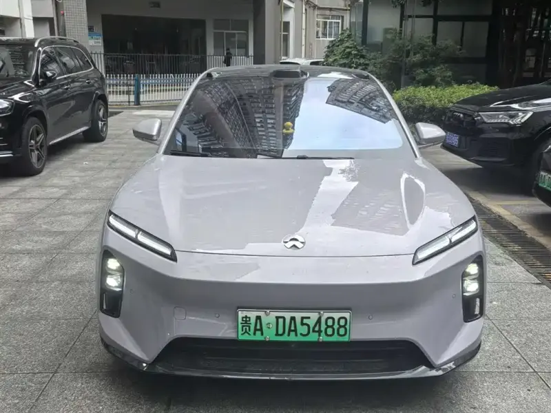 NIO ET5T