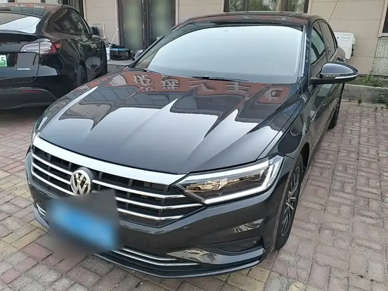 Volkswagen Sagitar