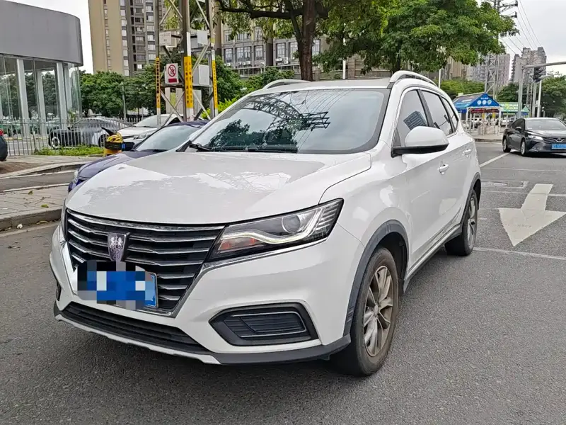 Roewe MG HS (RX5)