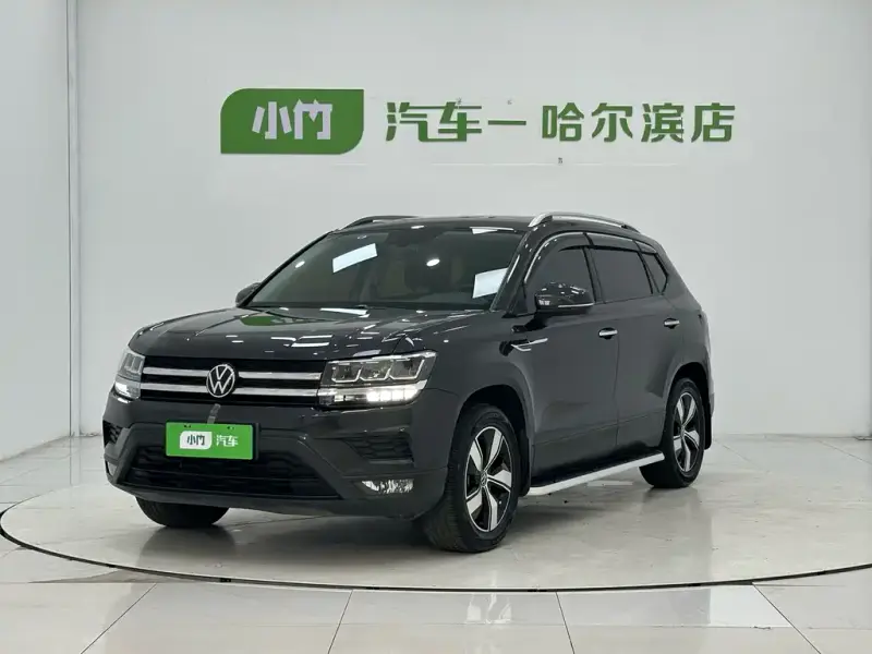 Volkswagen Tharu