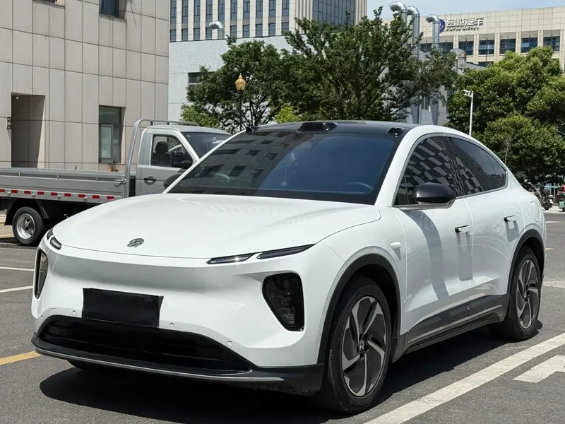 NIO EC6