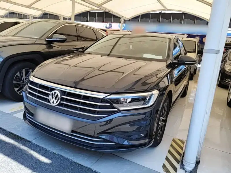 Volkswagen Sagitar