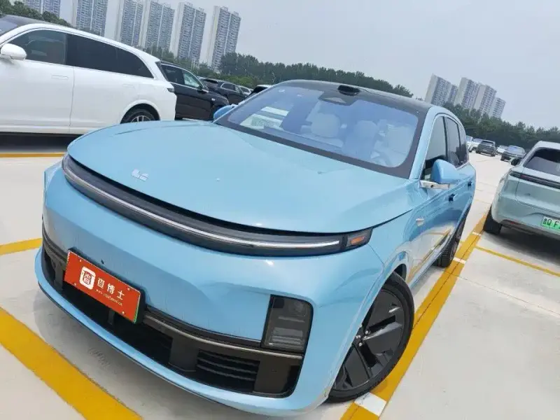 Li Auto L7
