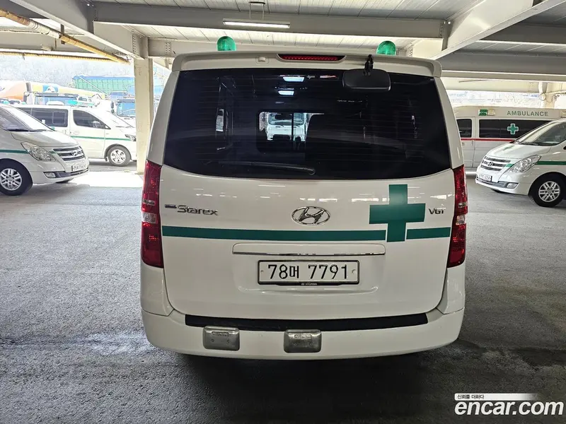 Hyundai H-1 (Starex)