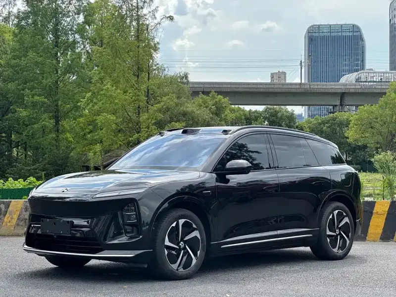 NIO ES6