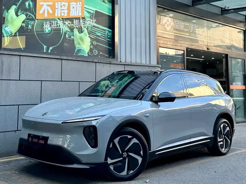 NIO ES6