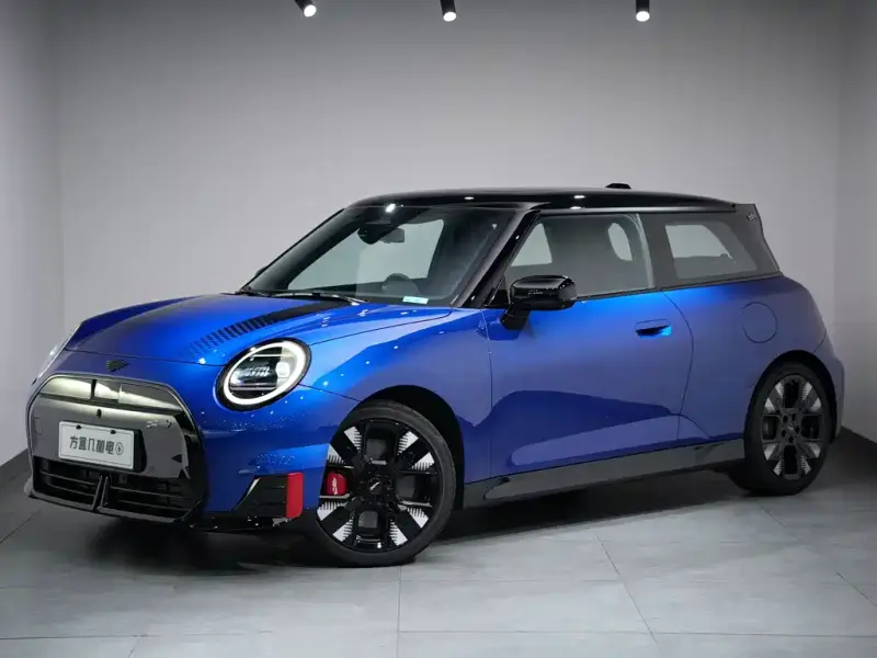 MINI JCW EV