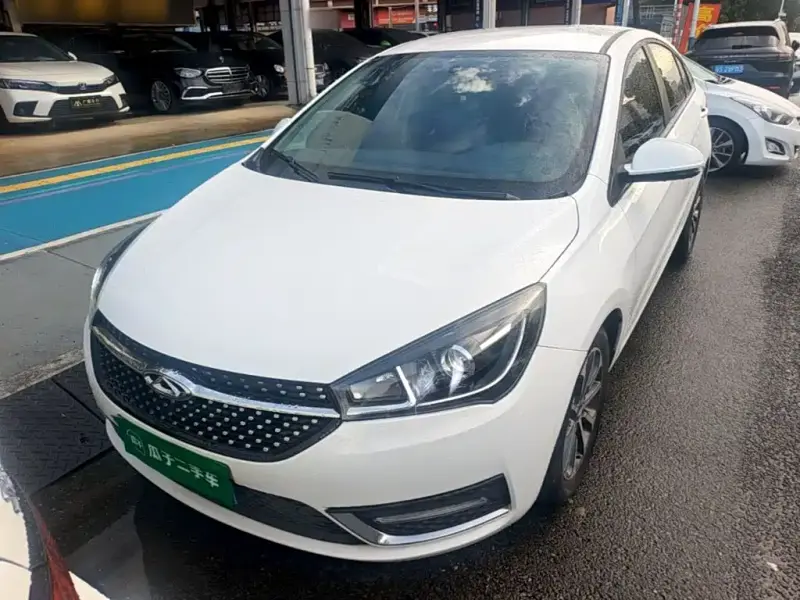 Chery Arrizo 5