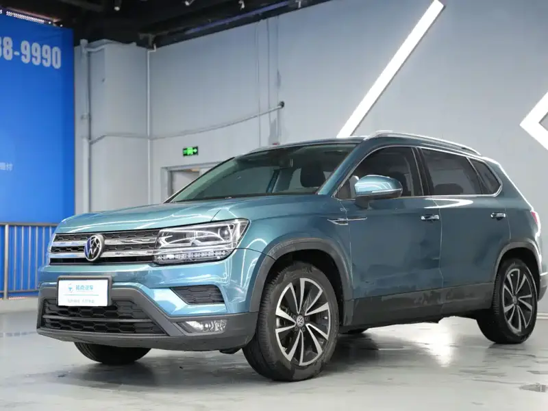 Volkswagen Tharu