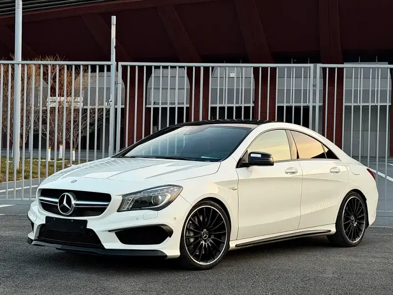 Mercedes-Benz CLA AMG