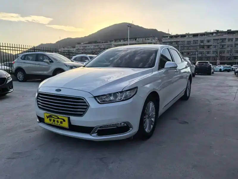 Ford Taurus