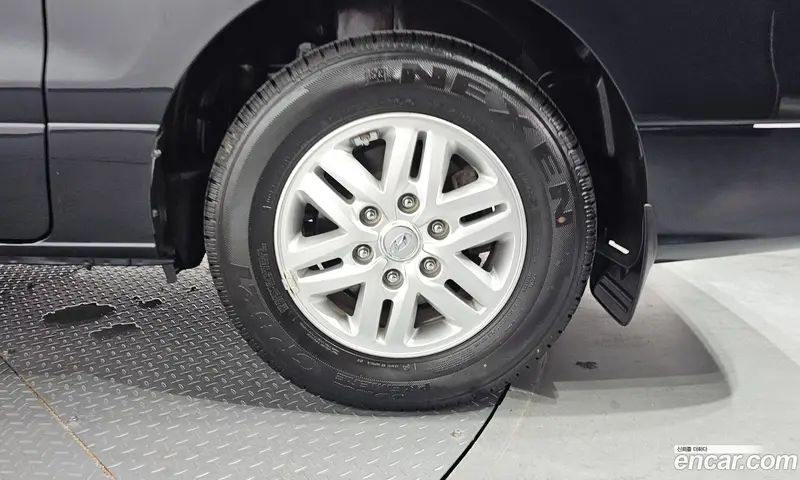 Hyundai H-1 (Starex)