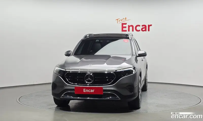 Mercedes-Benz EQB